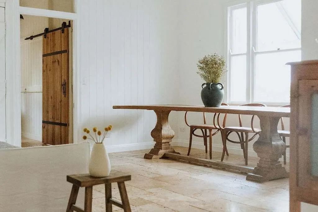 펜션 Luxe Hinterland Stay, Eastnor At Montville Estate