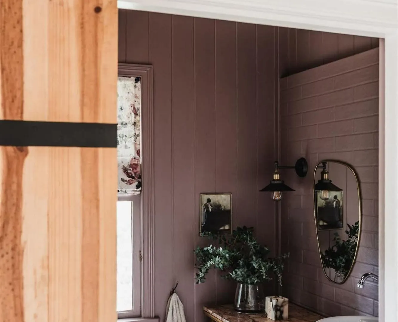 Luxe Hinterland Stay, Eastnor At Montville Estate 0*,